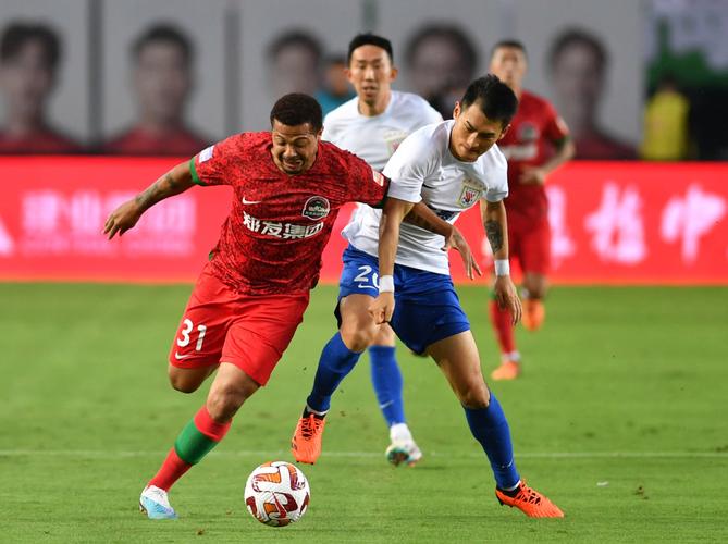 体育新闻足球中国